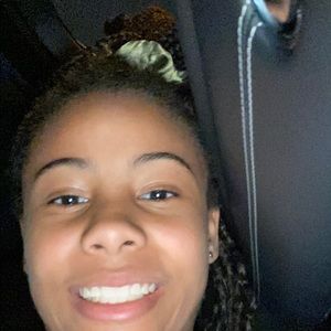 Meet your Posher, Xiana